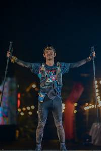 BIB: 
                            <button type="button" onclick="openModal(25156912)" class="btn btn-primary btn-sm float-right btn-popup" data-toggle="modal" data-target=".modal-high-quality">
                        <i class="fas fa-shopping-cart"></i> Add to Cart
                    </button>
                                            <button type="button" onclick="isThisMe(25156912, true)" class="btn btn-success btn-sm float-right btn-popup btn-isme hidden" data-toggle="tooltip" data-placement="bottom" title="นี่คือรูปของคุณใช่ไหม คลิกที่นี่เพื่อเอาเข้าอัลบั้ม">
                        <i class="fas fa-plus"></i> Add to album
                    </button>
                    <button type="button" onclick="isThisMe(25156912, false)" class="btn btn-warning btn-sm float-right btn-popup btn-isnotme hidden">
                        <i class="fas fa-ban"></i> Remove from album
                    </button>